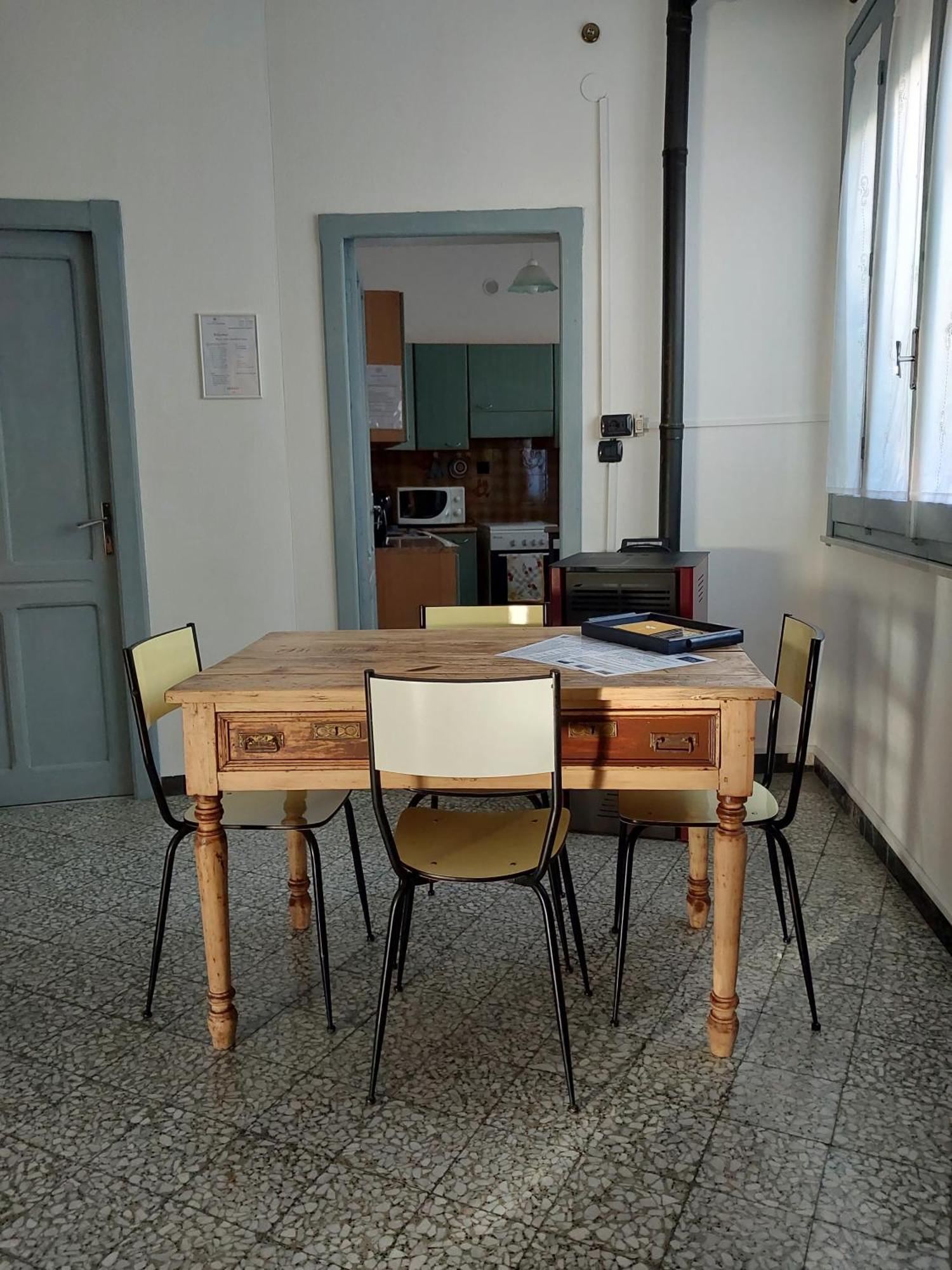 Zarinu Apartment